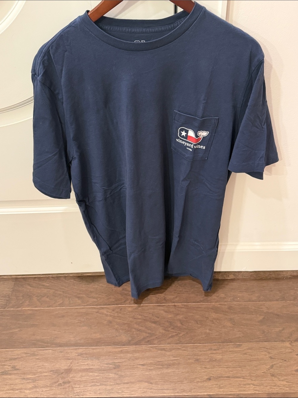 Vineyard Vines Navy Short-Sleeve Pocket Tee with Whale Logo